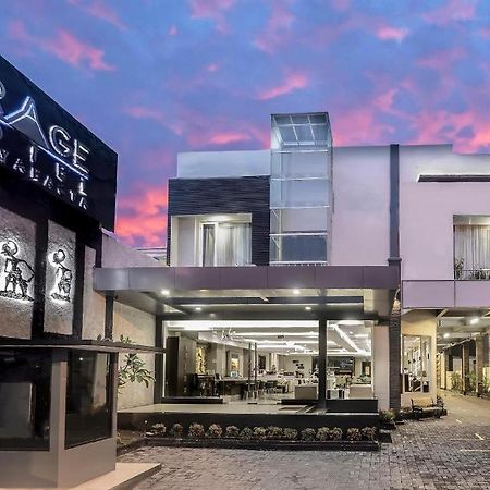 Grage Jogja Hotel Джокьякарта Экстерьер фото