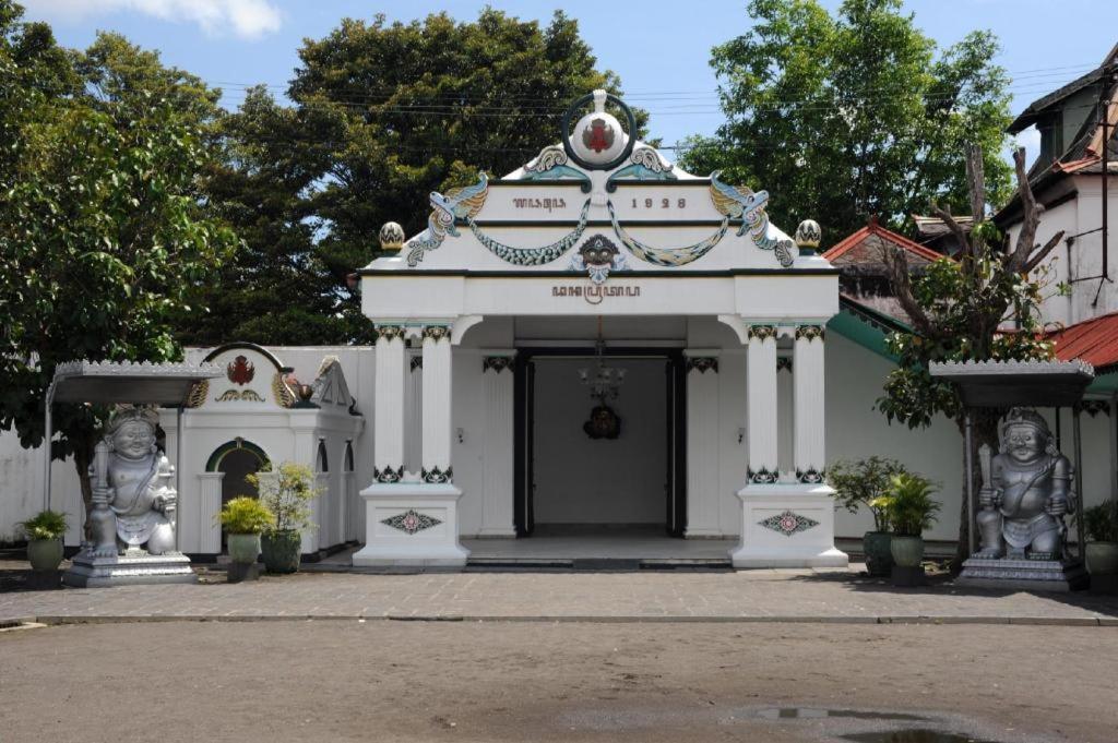Grage Jogja Hotel Джокьякарта Экстерьер фото